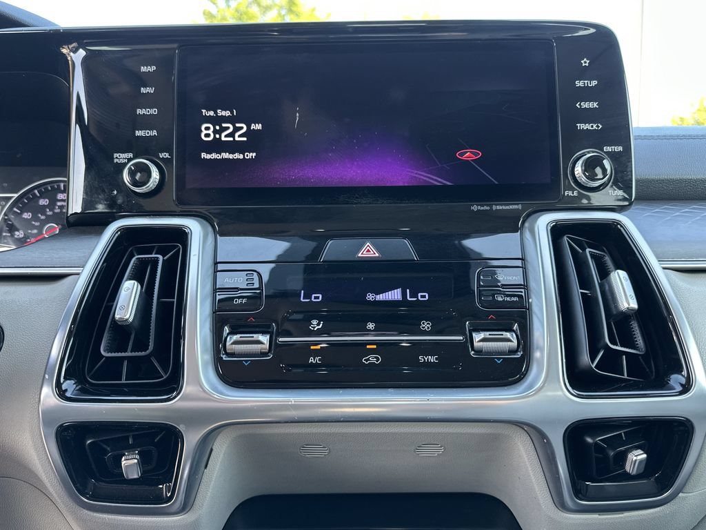 Used 2022 Kia Sorento SX AWD/4WD image 11