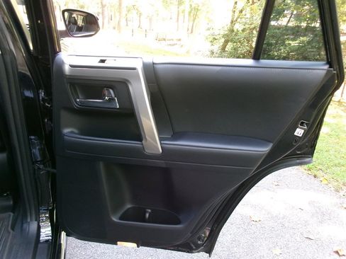 Used 2024 Toyota 4Runner Limited RWD image 26