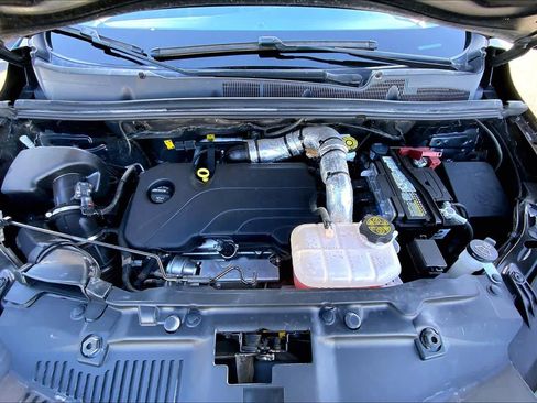 Used 2022 Buick Encore Preferred w/ Safety Package image 29