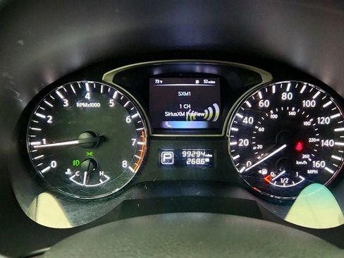 Used 2015 Nissan Altima 2.5 SL w/ Technology Package FWD image 9