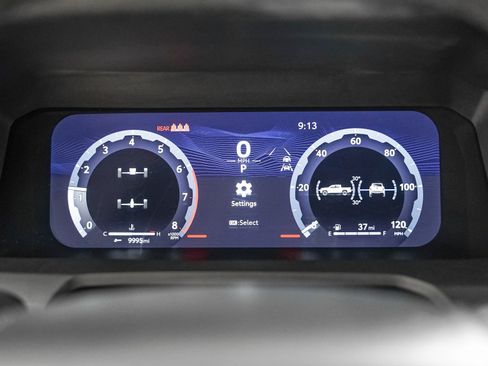 Used 2024 Toyota Tacoma TRD Off-Road w/ TRD Off Road Premium Package AWD/4WD image 15