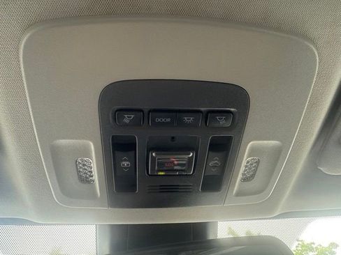 Used 2022 Toyota Camry XSE w/ Navigation Package FWD image 35