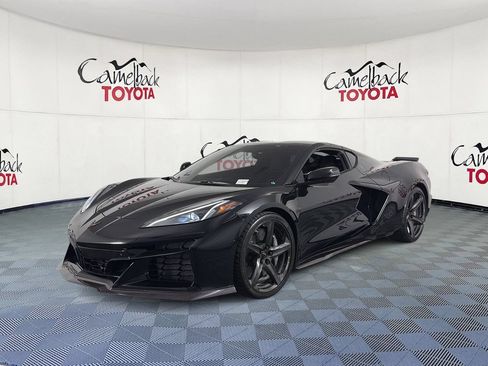 Used 2023 Chevrolet Corvette Z06 RWD image 2