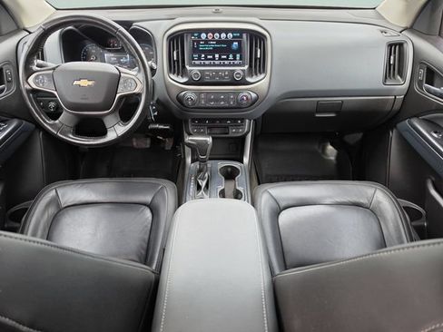 Used 2018 Chevrolet Colorado Z71 AWD/4WD image 18