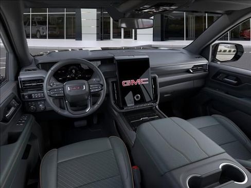 New 2026 GMC Yukon AT4 AWD/4WD image 15
