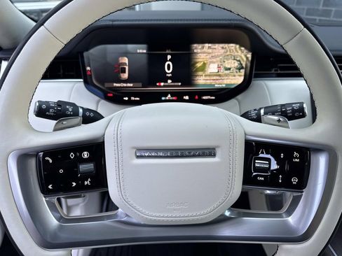 Certified 2024 Land Rover Range Rover Long Wheelbase SE AWD/4WD image 29