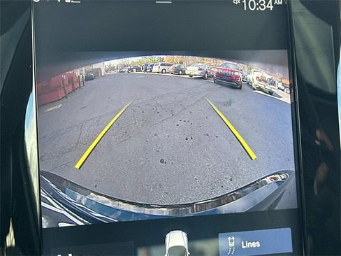 Used 2019 Volvo S60 T6 Momentum w/ Multimedia Package image 12