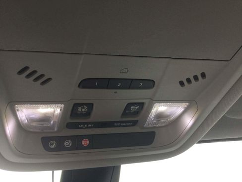 Used 2021 GMC Acadia SLT w/ Trailering Package image 22