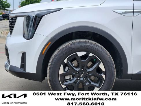 Used 2025 Kia Sorento S AWD/4WD image 6