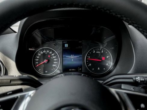 Used 2025 Mercedes-Benz Sprinter 2500 image 14