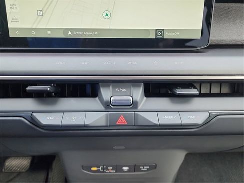 New 2026 Kia EV9 Light image 23