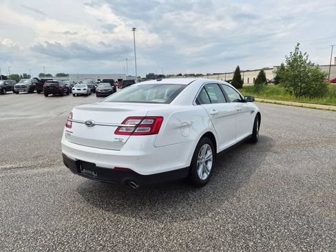 Used 2018 Ford Taurus SEL w/ Equipment Group 201A AWD/4WD image 6