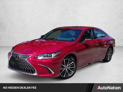 Used 2025 Lexus ES 350 w/ Premium Package