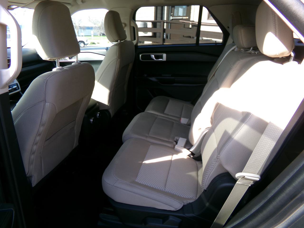 Used 2023 Ford Explorer 4WD image 34