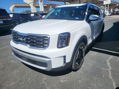 Used 2025 Kia Telluride S