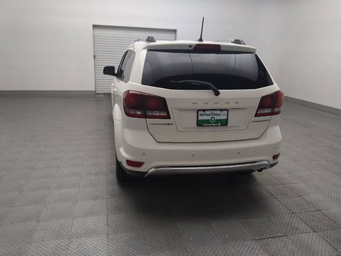 Used 2020 Dodge Journey Crossroad FWD image 6