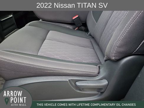 Used 2022 Nissan Titan SV w/ Accessory Utility Package image 23