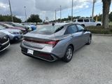 New 2025 Hyundai Elantra SE image 4