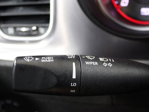 Used 2022 Dodge Charger SXT RWD image 34