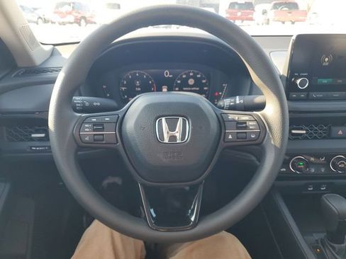 New 2025 Honda Accord SE image 30