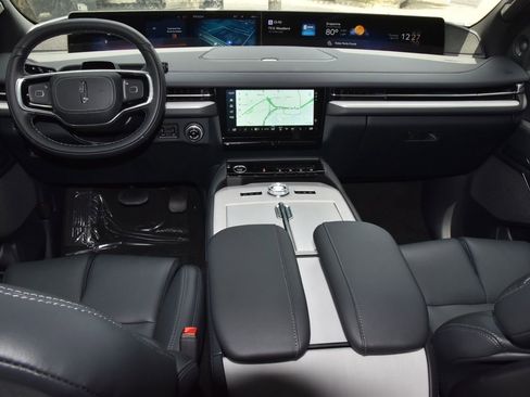 New 2026 Lincoln Navigator Reserve w/ Jet Appearance Package AWD/4WD image 24