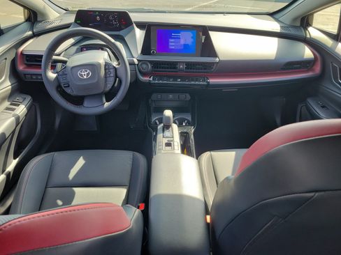 Used 2023 Toyota Prius Prime FWD image 14