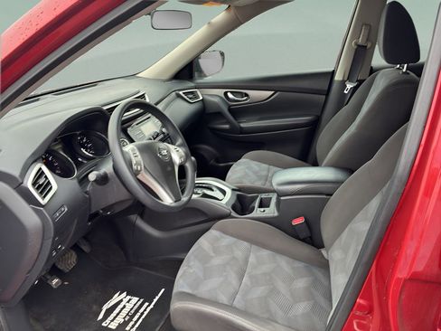 Used 2016 Nissan Rogue SV image 13