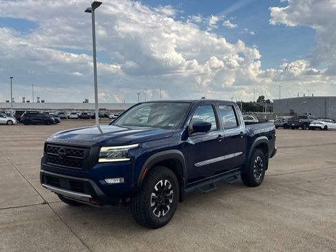 Used 2022 Nissan Frontier PRO-4X AWD/4WD image 8