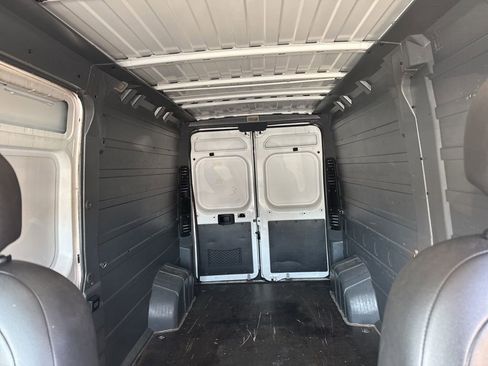 Used 2017 RAM ProMaster 2500 w/ Mopar Trailer Tow Group image 8