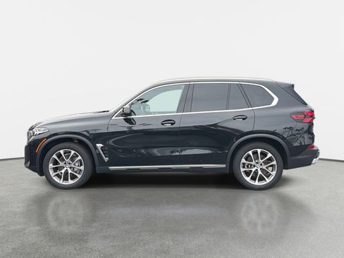 Used 2025 BMW X5 xDrive40i w/ Premium Essential Package AWD/4WD image 6