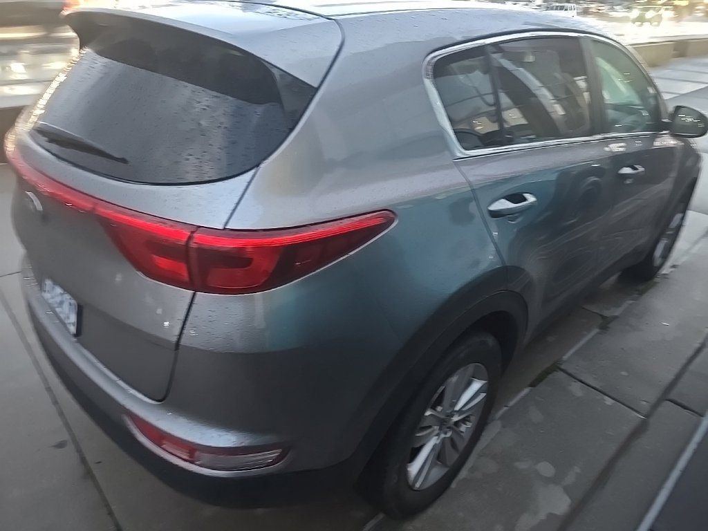 Used 2018 Kia Sportage LX AWD/4WD image 8