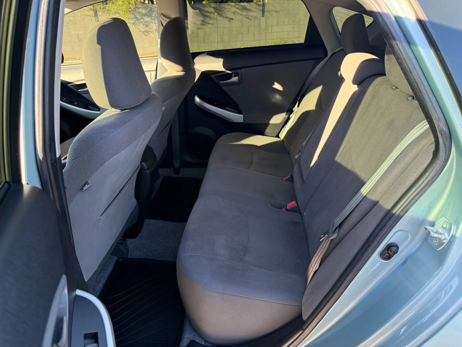 Used 2015 Toyota Prius Two FWD image 17