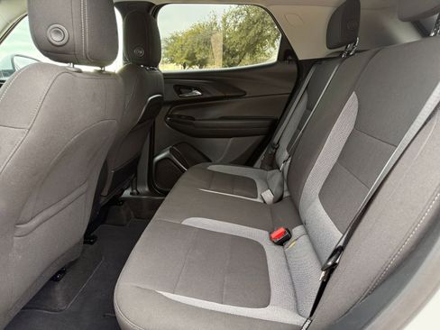 Used 2025 Chevrolet TrailBlazer LT image 27