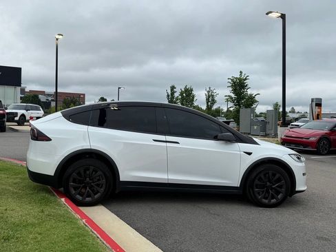 Used 2022 Tesla Model X AWD/4WD image 8