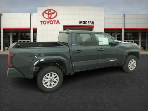 New 2026 Toyota Tacoma SR5 image 24