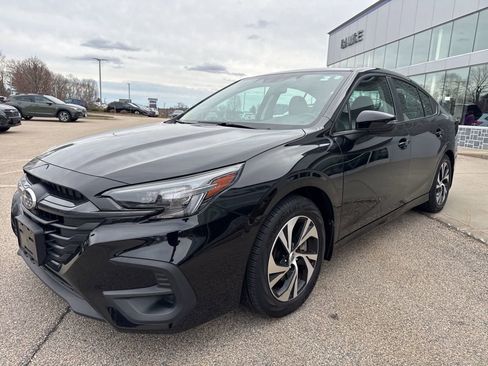 Used 2024 Subaru Legacy Premium image 5