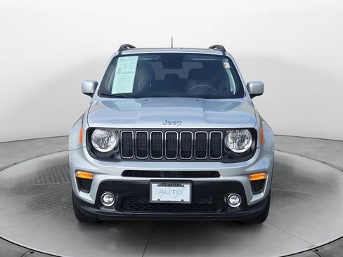 Used 2019 Jeep Renegade Latitude AWD/4WD image 8