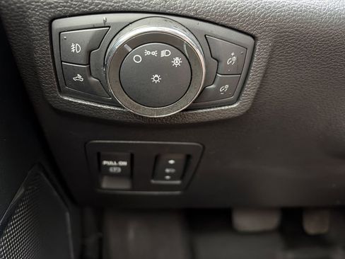 Used 2020 Ford F150 Lariat RWD image 22