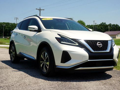 Used 2024 Nissan Murano SV image 4