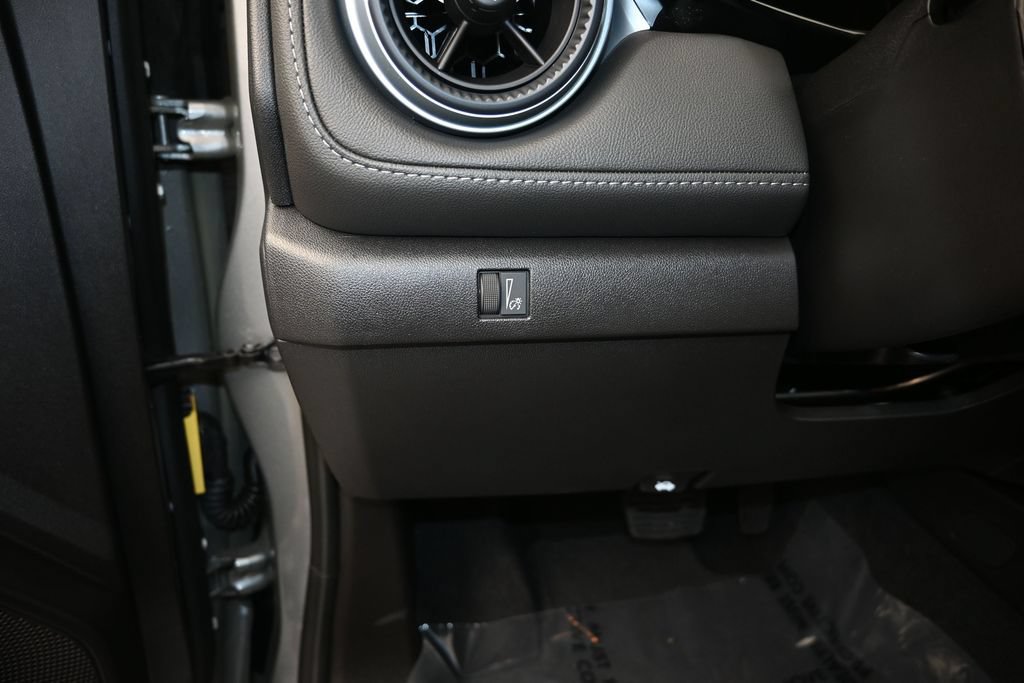 Certified 2026 Chevrolet Colorado LT w/ LT Convenience Package RWD image 12
