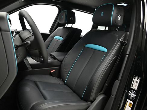 New 2026 Rolls-Royce Cullinan AWD/4WD image 15