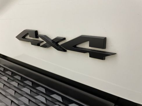 Certified 2026 RAM 2500 Limited AWD/4WD image 13