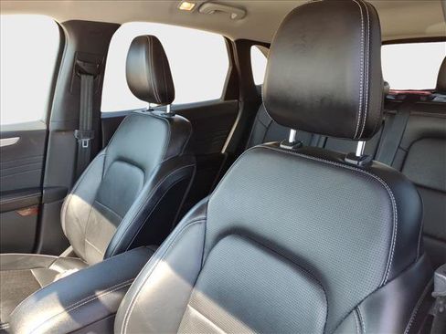 Used 2024 Ford Escape Platinum AWD/4WD image 16