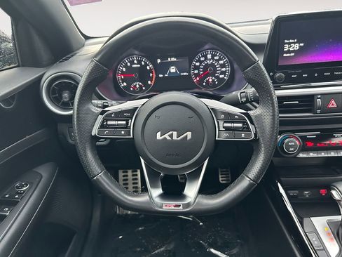 Used 2024 Kia Forte GT-Line w/ GT-Line Premium Package image 14