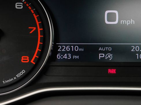 Used 2023 Audi Q5 2.0T Premium w/ Convenience Package AWD/4WD image 24