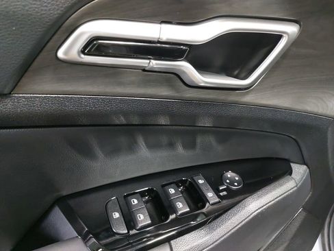 Used 2025 Kia Sportage X-Line w/ Premium Package image 64
