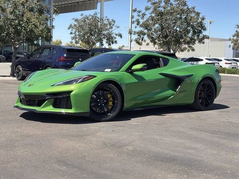 Used 2026 Chevrolet Corvette Z06 image 2