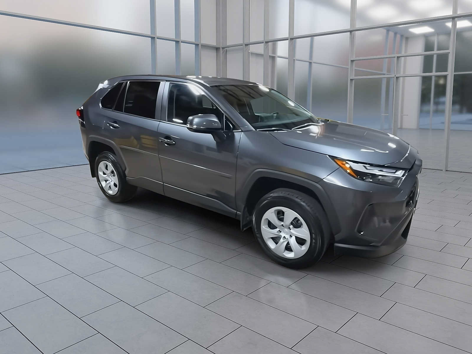 Used 2024 Toyota RAV4 LE AWD/4WD image 2