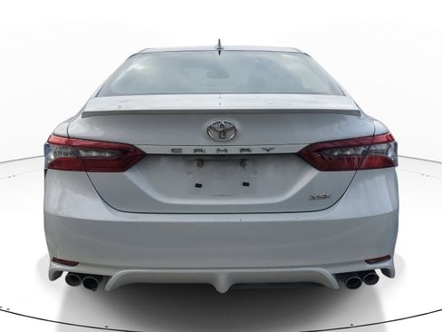 Used 2023 Toyota Camry XSE image 9