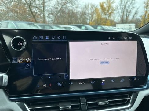 New 2026 Chevrolet Equinox EV LT image 24